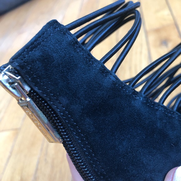 BCBG GENERATION-Caliko suede strappy elastic pumps. Size 6M. Black - Picture 6 of 16